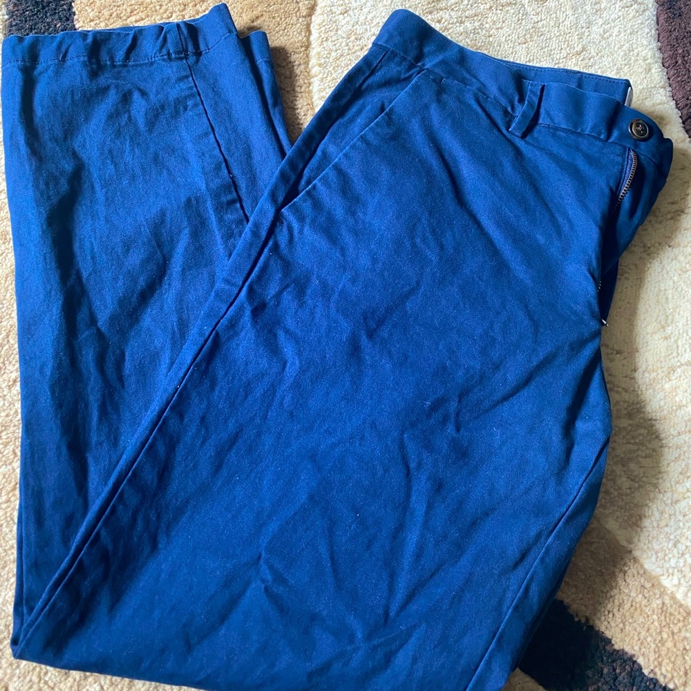 Gap men shorts.